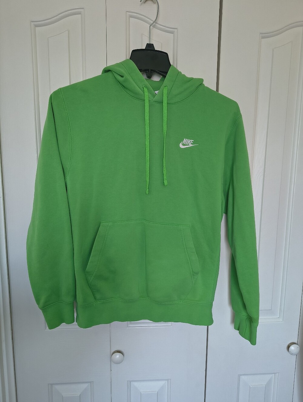 Nike Club Fleece Pullover Hoodie Green White Futura Logo Women's/Unisex